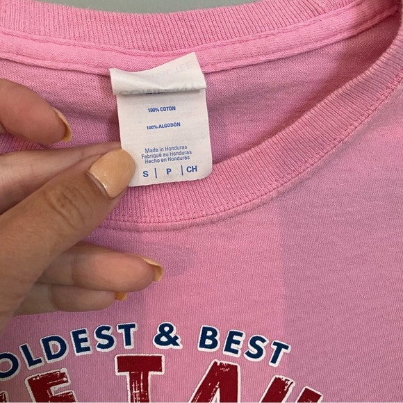 LAKE Tahoe Logo Pink Graphic tee - Picture 4 of 4